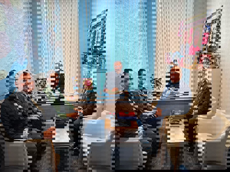 DİŞHEKSEN’DEN AK PARTİ GENEL MERKEZİ’NE ZİYARET